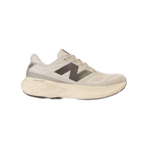 New Balance Women's 880 V15